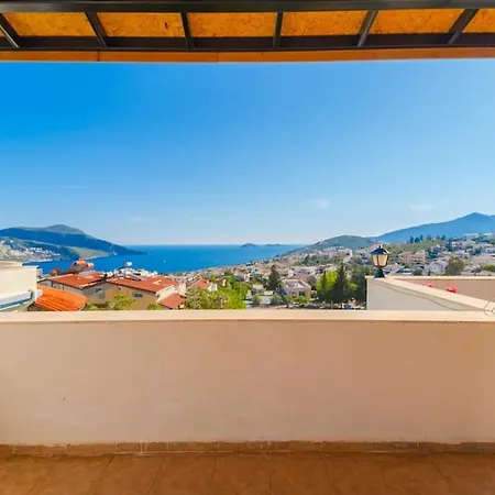 Apartment Kalkanda Merkezde Haftalik Kiralik Daire Kas