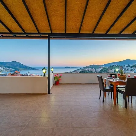 Kalkanda Merkezde Haftalik Kiralik Daire Apartment